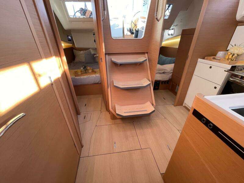 41ft Jeanneau Yacht For Sale