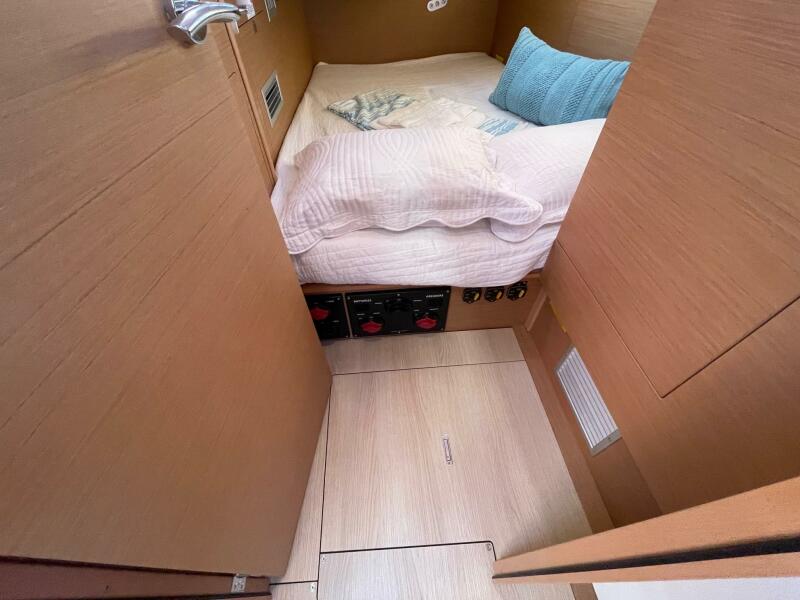 2027 Jeanneau Sun Odyssey 415