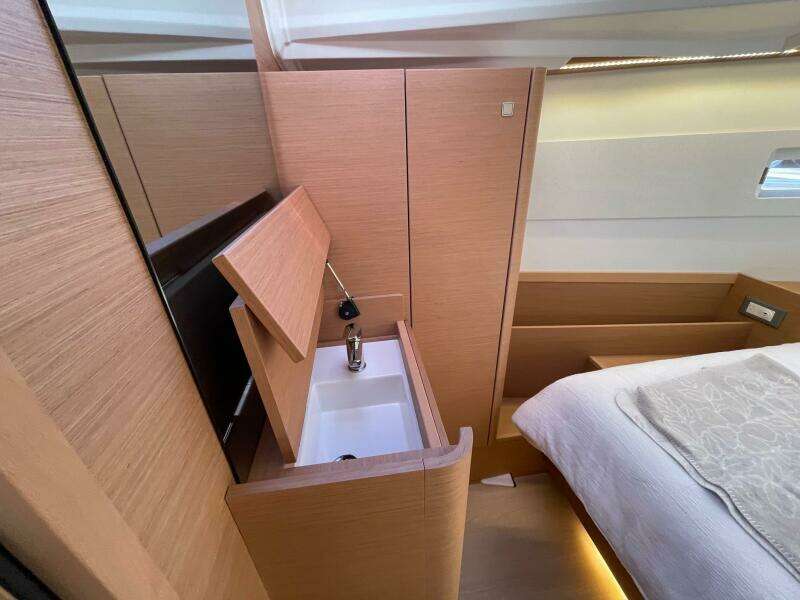 41ft Jeanneau Yacht For Sale