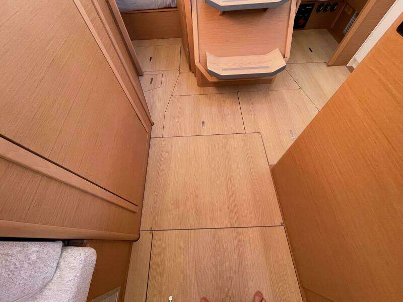 41ft Jeanneau Yacht For Sale