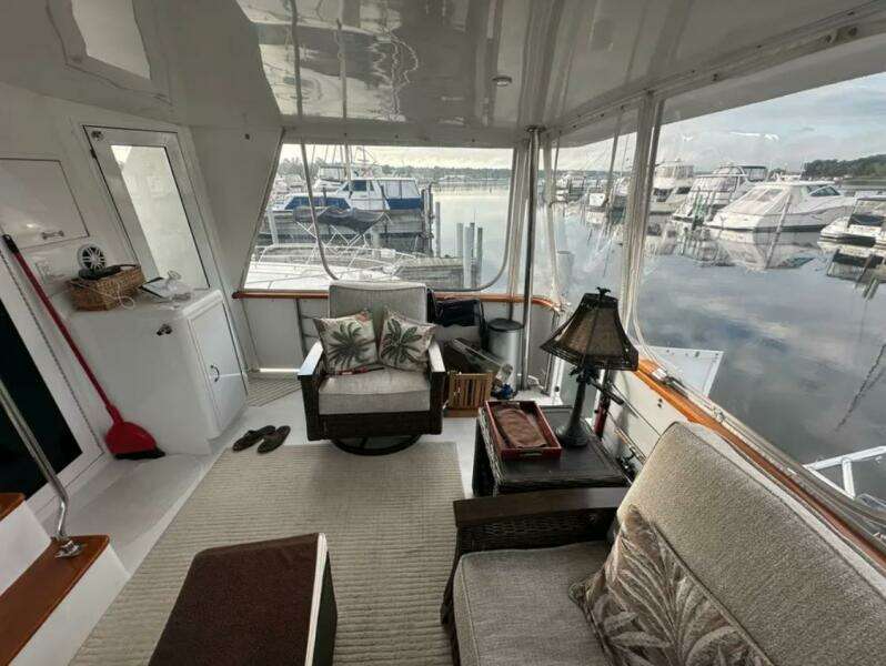 48ft Hatteras Yacht For Sale