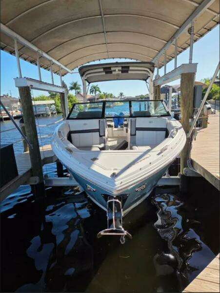 Fingers Crossed 28ft Cobalt Yacht For Sale