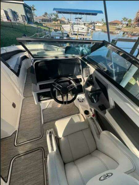 Fingers Crossed 28ft Cobalt Yacht For Sale