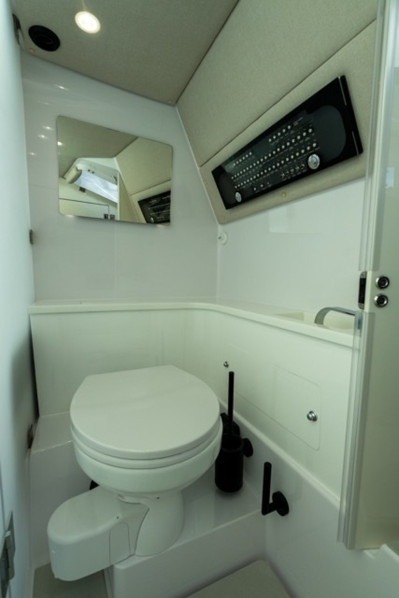 Axopar 37 Aft Cabin Stock 40 37ft Axopar Yacht For Sale