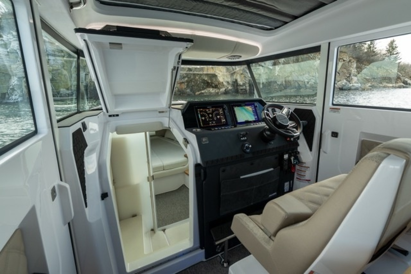 Axopar 37 Aft Cabin Stock 40 37ft Axopar Yacht For Sale