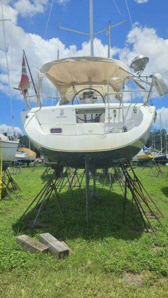 Martine 34ft Beneteau Yacht For Sale