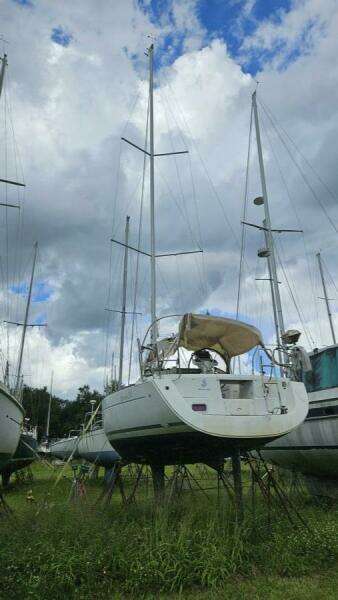 Martine 34ft Beneteau Yacht For Sale