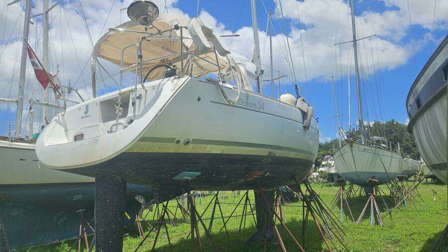 Martine 34ft Beneteau Yacht For Sale