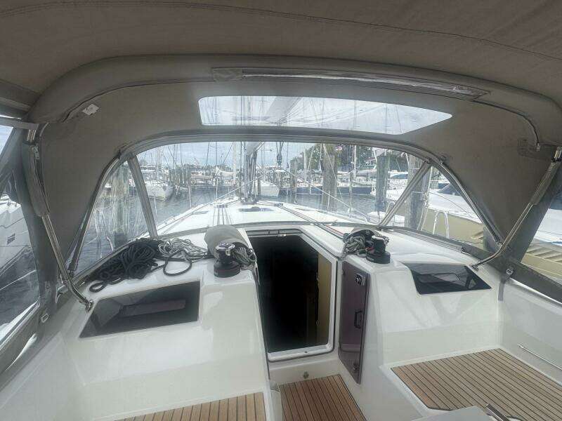 Bluebird 40ft Beneteau Yacht For Sale