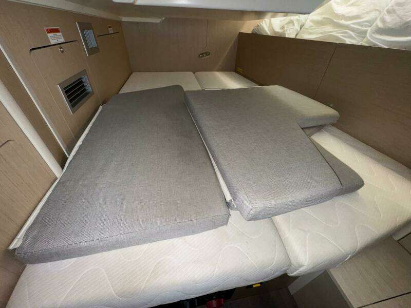 Bluebird 40ft Beneteau Yacht For Sale