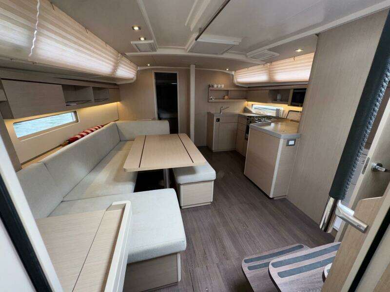 Bluebird 40ft Beneteau Yacht For Sale