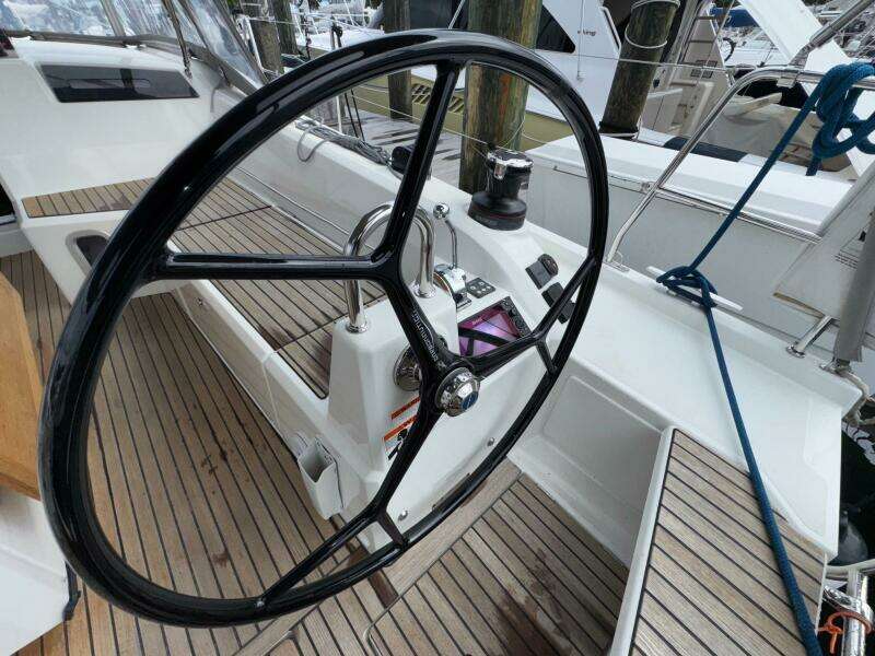 Bluebird 40ft Beneteau Yacht For Sale