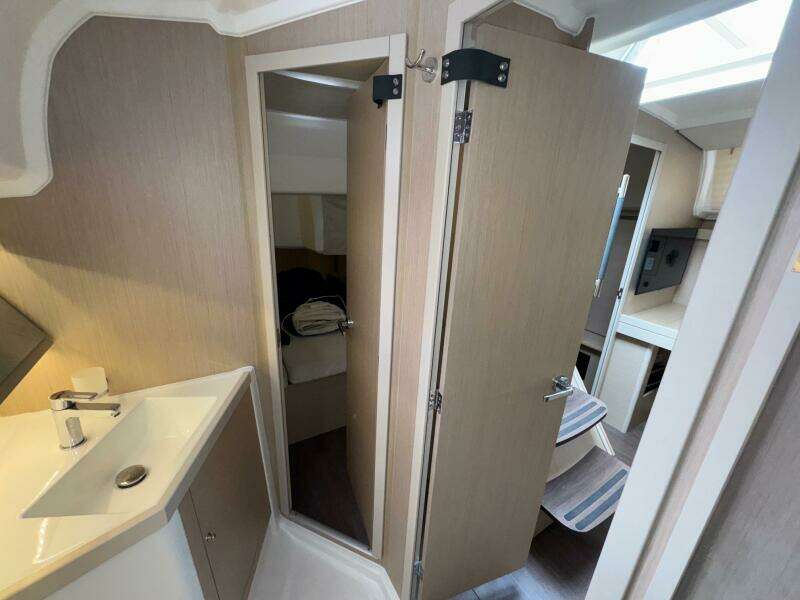 Bluebird 40ft Beneteau Yacht For Sale