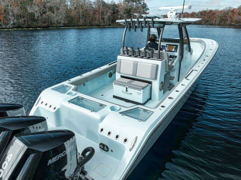 36ft Front Runner Yacht For Sale