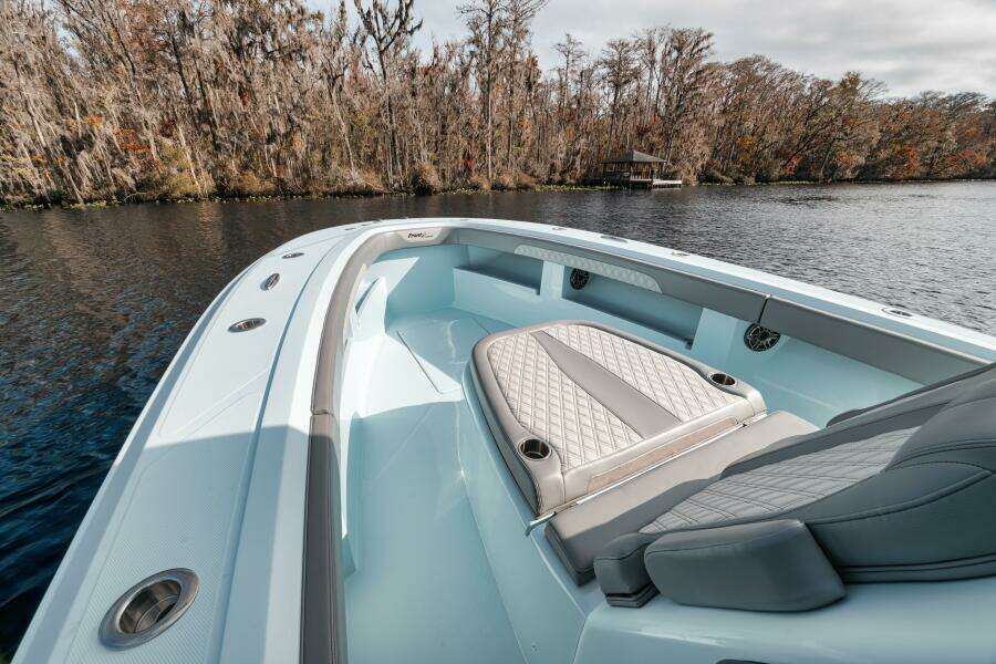 36ft Front Runner Yacht For Sale