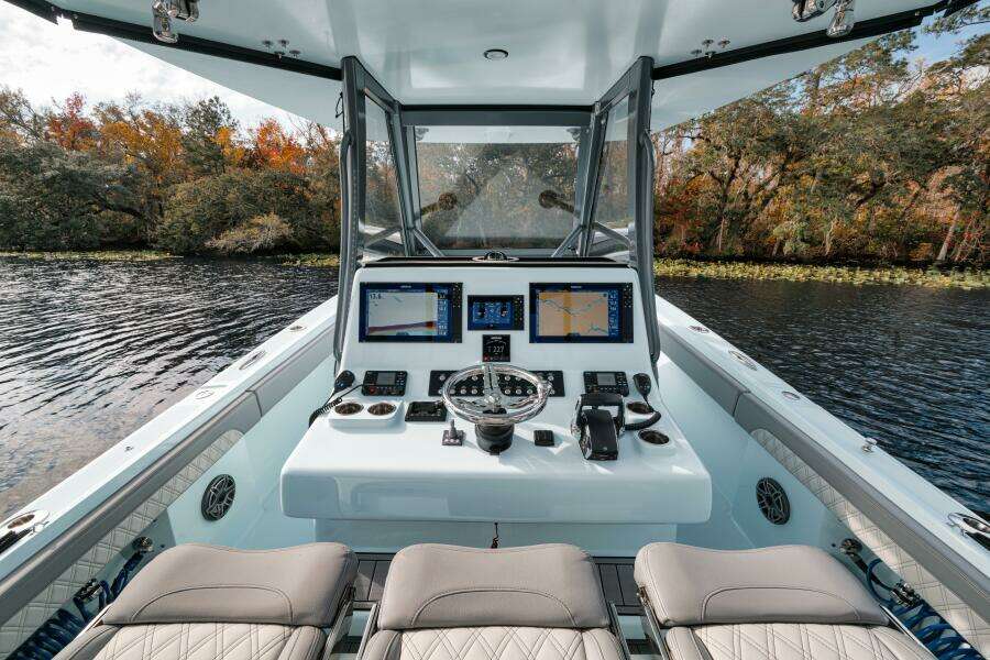 36ft Front Runner Yacht For Sale
