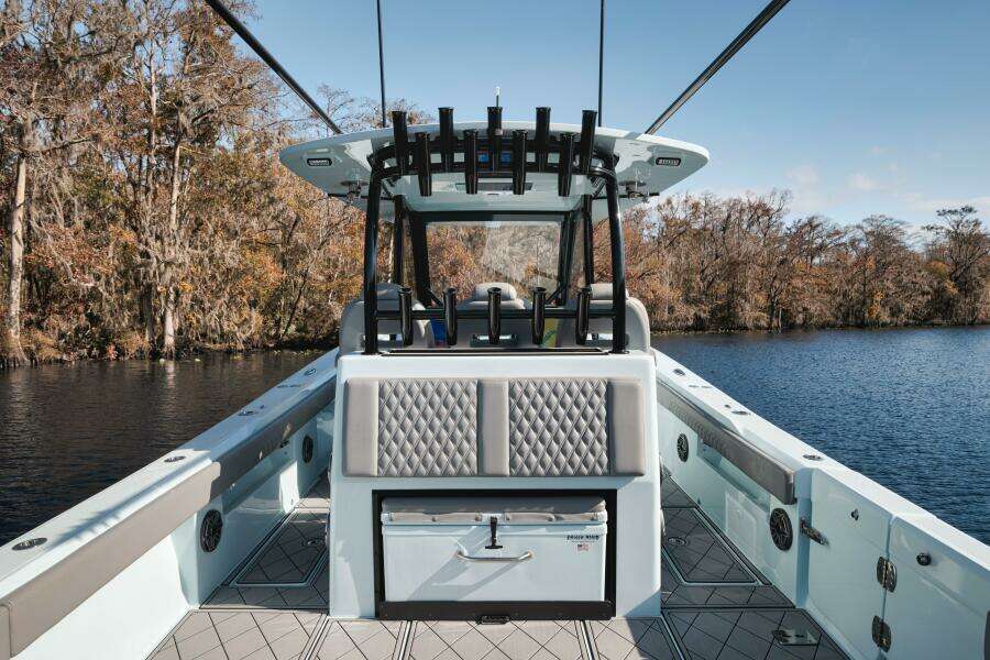 39ft Front Runner Yacht For Sale