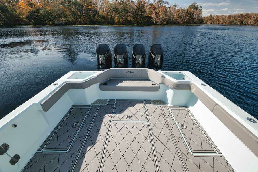 39ft Front Runner Yacht For Sale