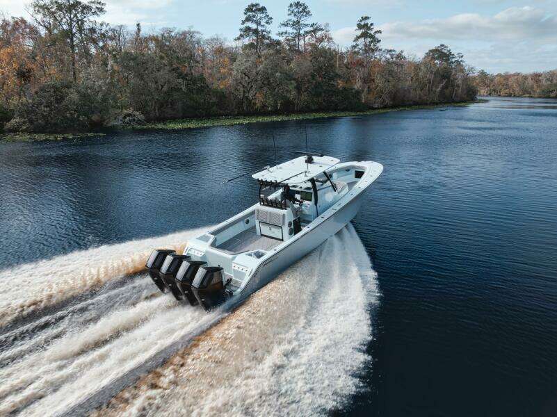 39ft Front Runner Yacht For Sale