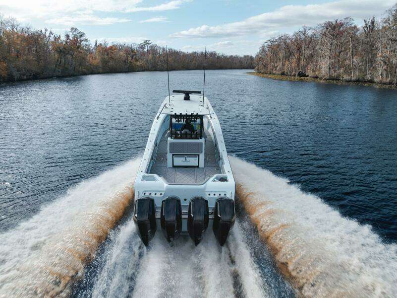 39ft Front Runner Yacht For Sale