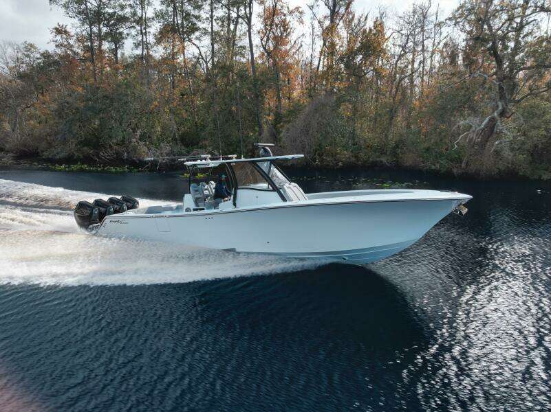 39ft Front Runner Yacht For Sale