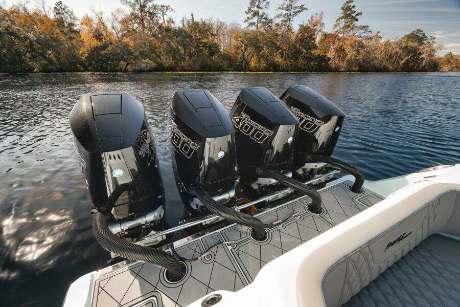 39ft Front Runner Yacht For Sale