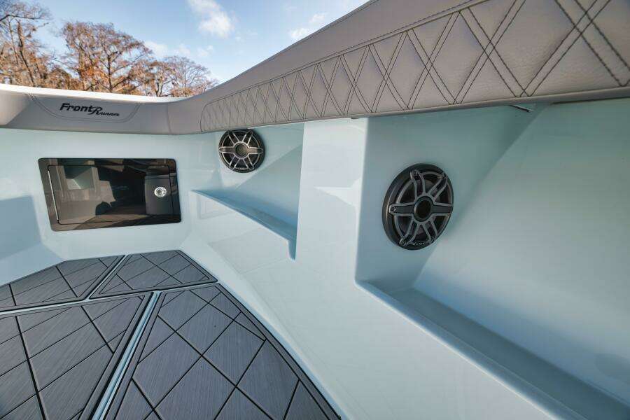 39ft Front Runner Yacht For Sale