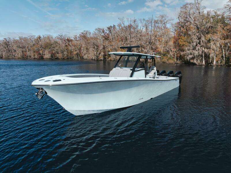 39ft Front Runner Yacht For Sale