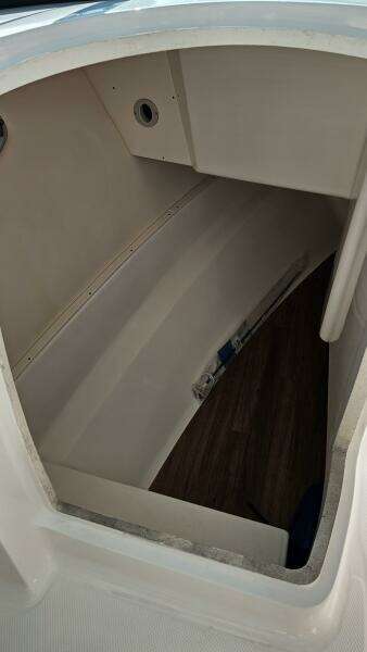 31ft Robalo Yacht For Sale