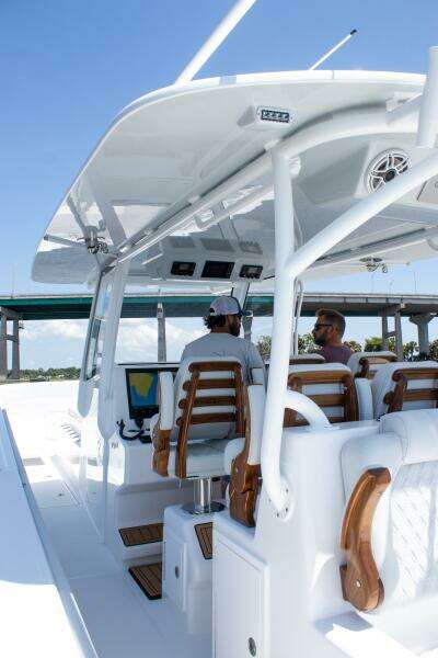 43ft Front Runner Yacht For Sale
