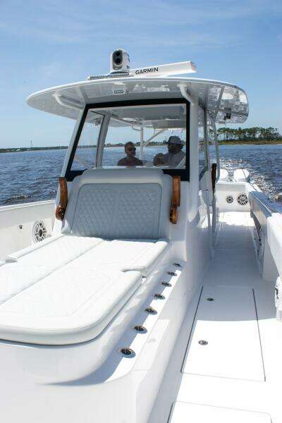 43ft Front Runner Yacht For Sale