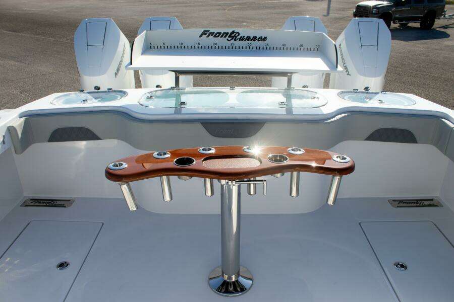 43ft Front Runner Yacht For Sale