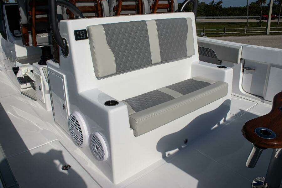 43ft Front Runner Yacht For Sale