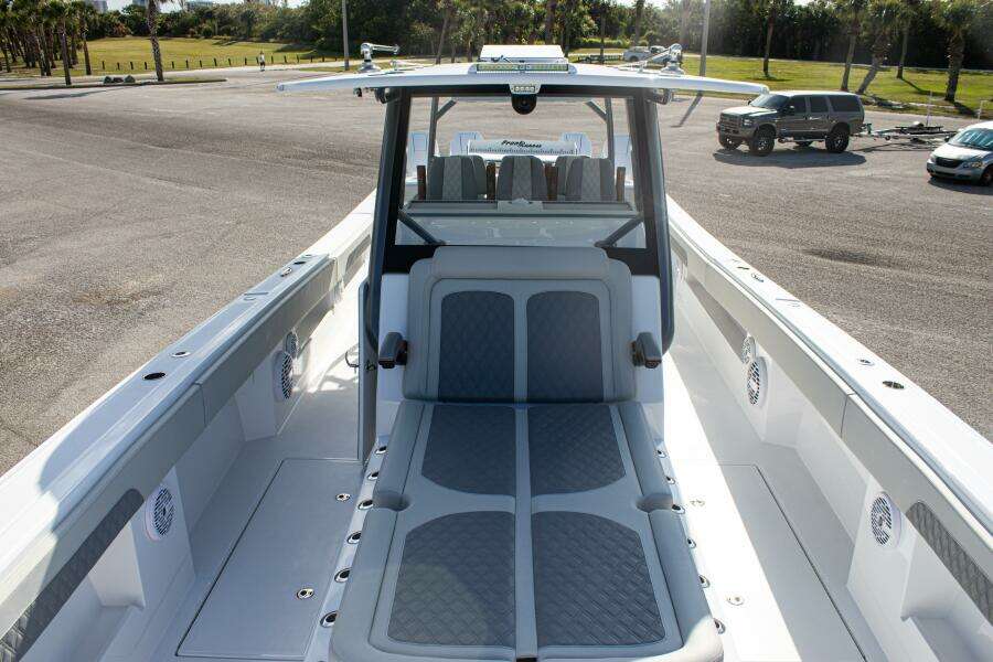 43ft Front Runner Yacht For Sale