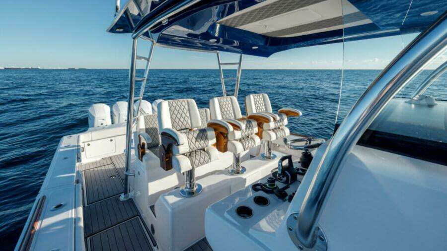 47ft Front Runner Yacht For Sale