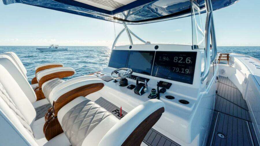 47ft Front Runner Yacht For Sale