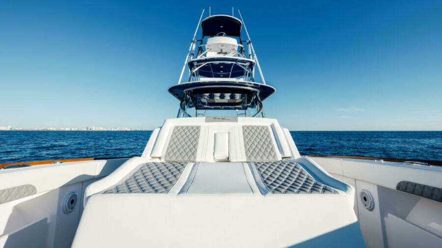 47ft Front Runner Yacht For Sale