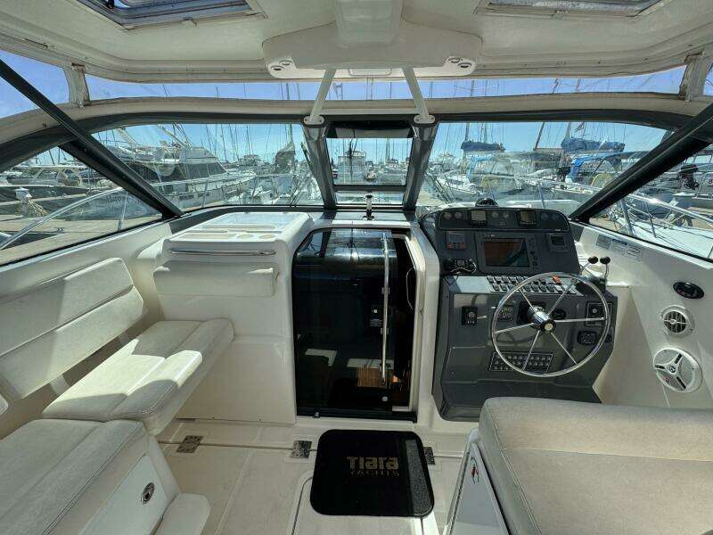 Lone Star 32ft Tiara Yachts Yacht For Sale