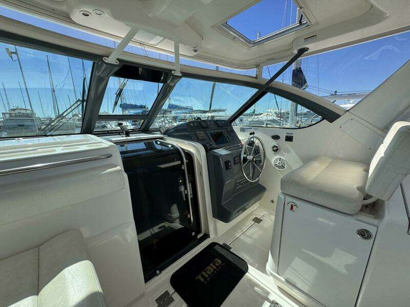 Lone Star 32ft Tiara Yachts Yacht For Sale