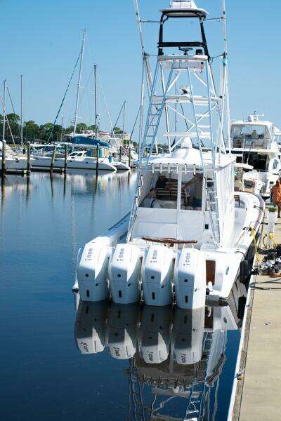 47ft Front Runner Yacht For Sale