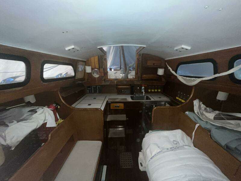 34ft Hinckley Yacht For Sale
