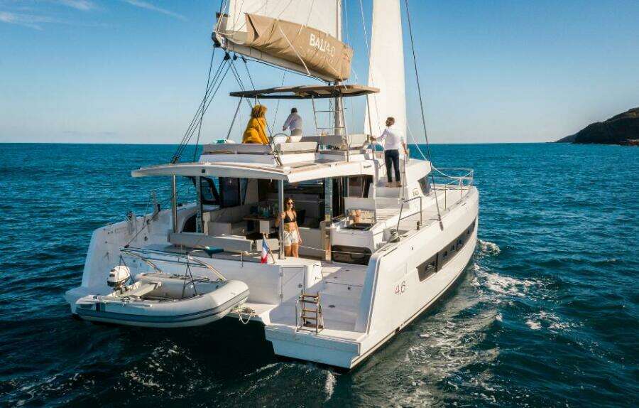 Catamaran Bali 4.6