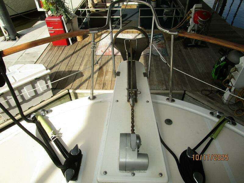 40' Kha Shing anchor windlass1 40' Kha Shing anchor windlass1