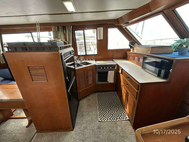 40' Kha Shing galley2 40' Kha Shing galley2