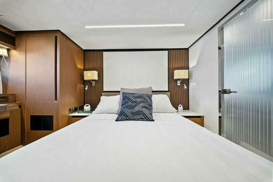 2023 Prestige X70 'Charlotte' 2023 Prestige X70 'Charlotte'