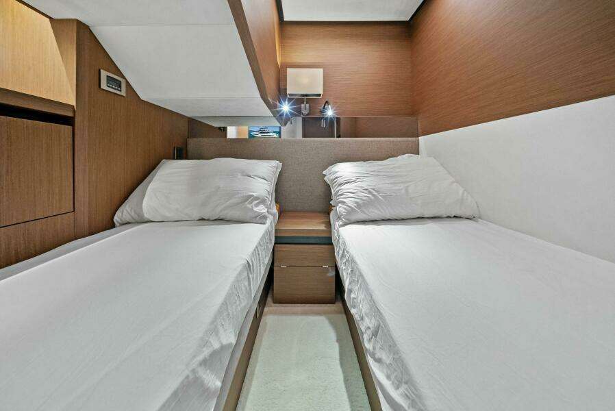 2023 Prestige X70 'Charlotte' 2023 Prestige X70 'Charlotte'