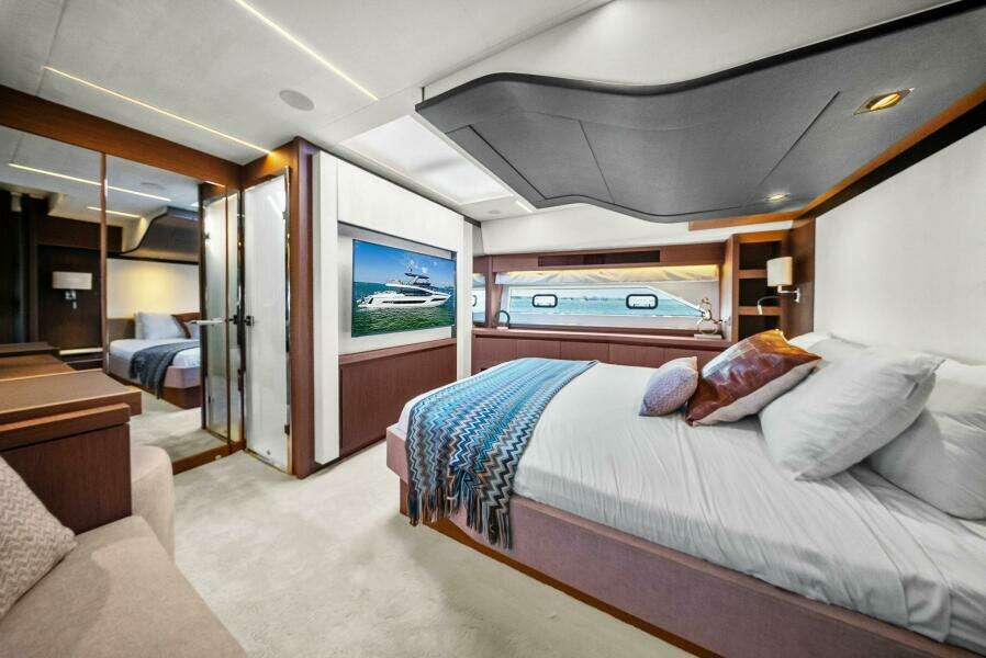 2023 Prestige X70 'Charlotte' 2023 Prestige X70 'Charlotte'