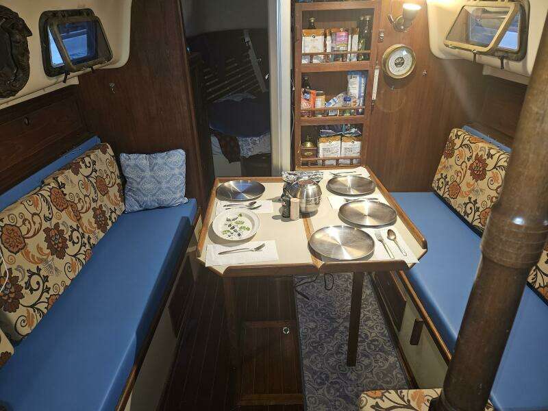 32ft Bayfield Yacht For Sale 32ft Bayfield Yacht For Sale