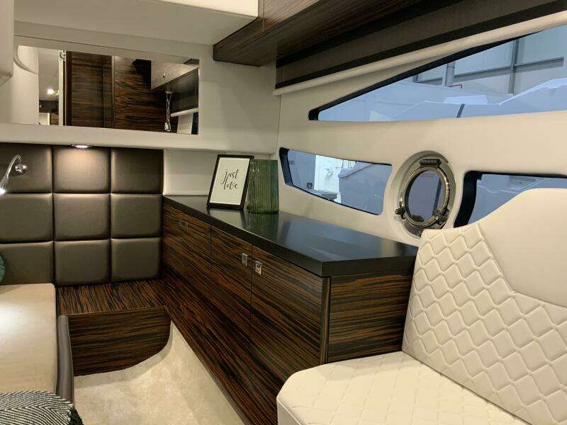 Custom Order Your 33 HT 33ft Cobrey Yacht For Sale