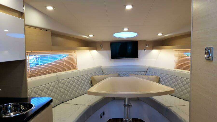 Custom Order Your 33 HT 33ft Cobrey Yacht For Sale